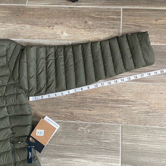 The North Face Stretch Down Parka - Picture 11 of 16